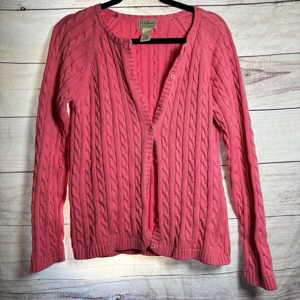 Vintage L.L. Bean Women's Pink Cable Knit Sweater medium